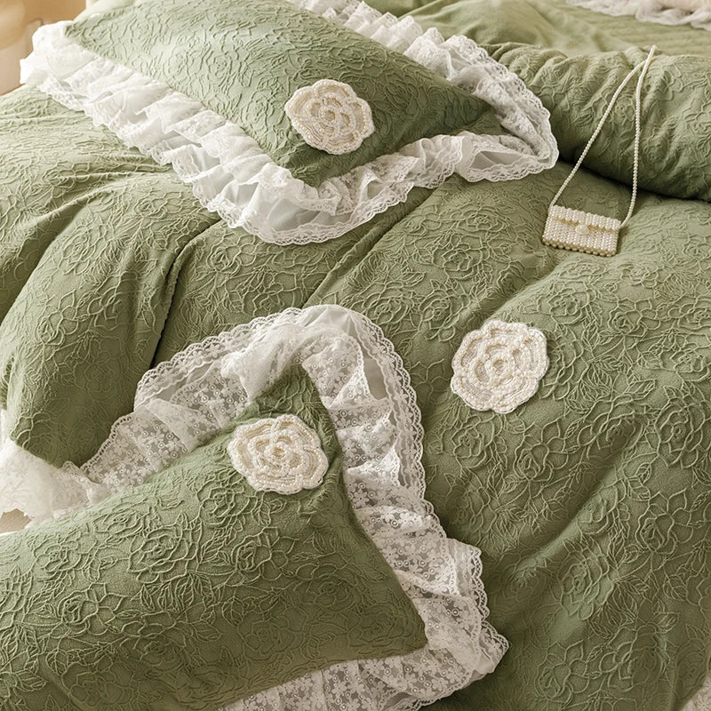 Decorbites™ Luxus-Geschnitztes Samt-Spitzen-Volants-Bettwäsche-Set mit Steppdecken-Bettrock