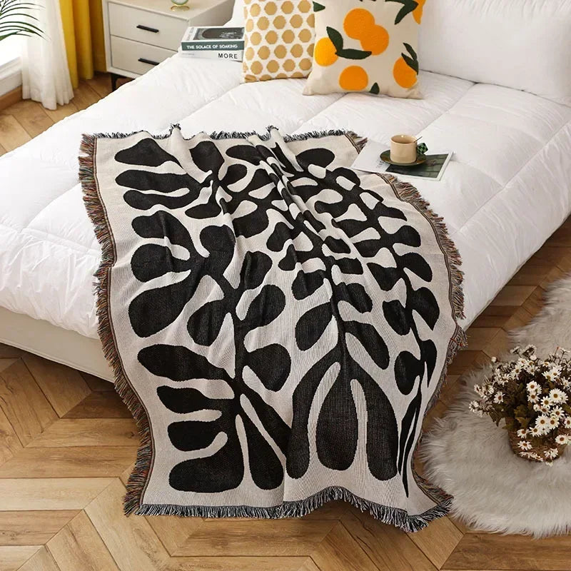 DecorBites™ Gothic Thread Double-sided Tapestry Blanket - Versatile Homestay and Outdoor Decoration