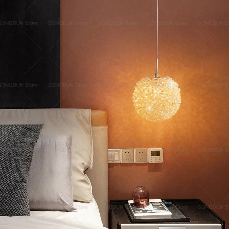 Decorbites™ Kristall-Runder Raum-Lüster - Elegante & Romantische Beleuchtung für Modernes Nachttisch-Dekor