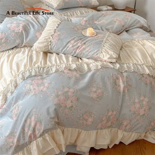 Decorbites™ Französisches Blumen-Bettwäsche-Set: Vintage-Ländliche Blumen mit Rüschen, Bettbezug, Spannbettlaken und Kissenbezüge