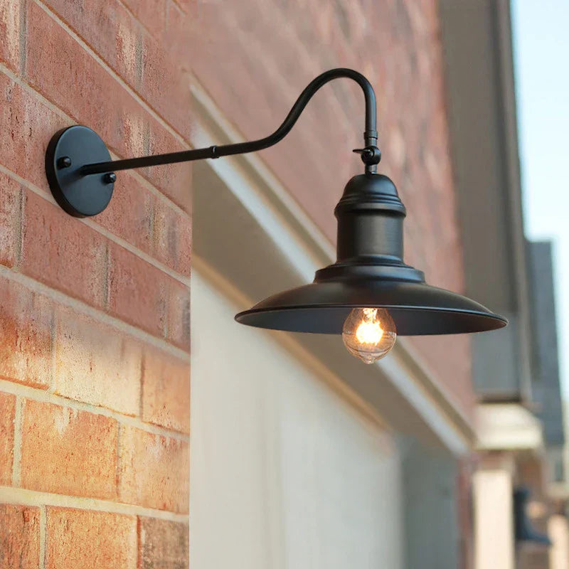 Vintage Outdoor Wall Lamp