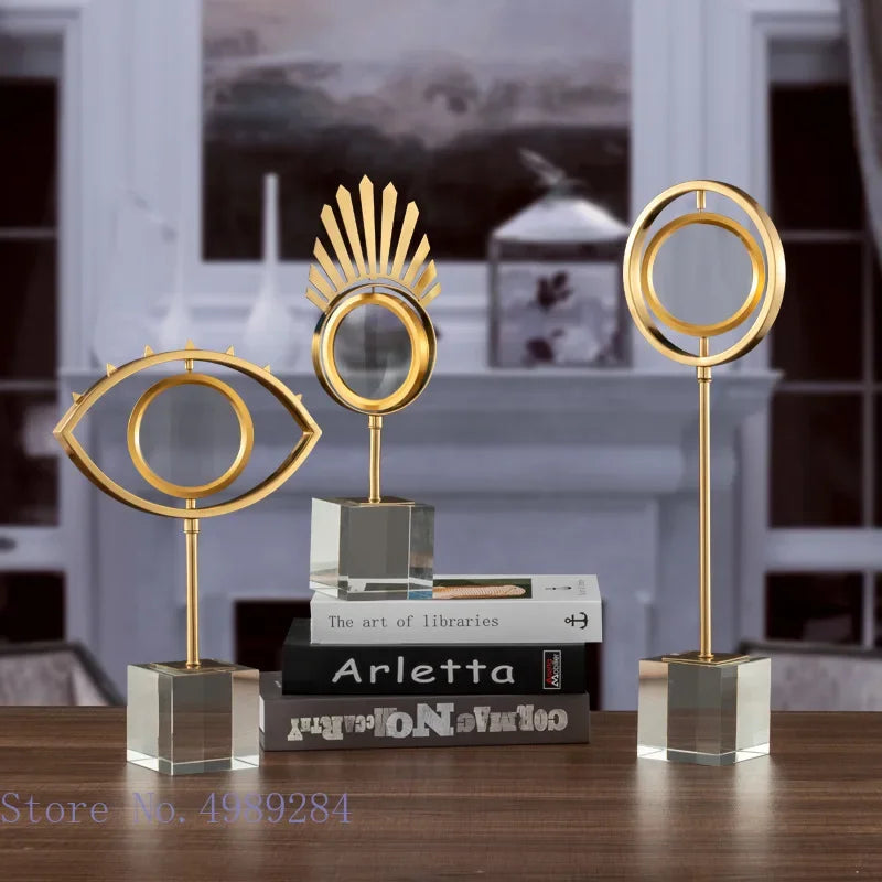 Decorbites™ Goldene Metall-Augen-Lupe mit Kristallglas-Basis - Moderne Heimdekoration