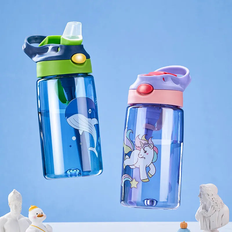 Decorbites™ Kinder Anti-Fall-Strohhut-Becher - Tragbare Wasserflasche für Schule & Sommer