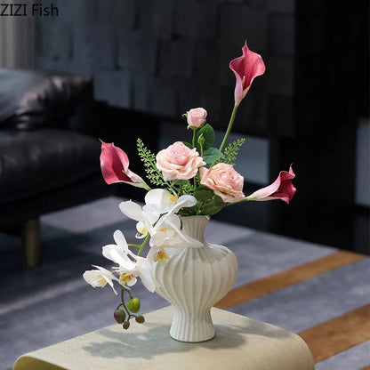 DecorBites™ Heart Ceramic Vase for Table Flowers Arrangement and Room Aesthetic Decor