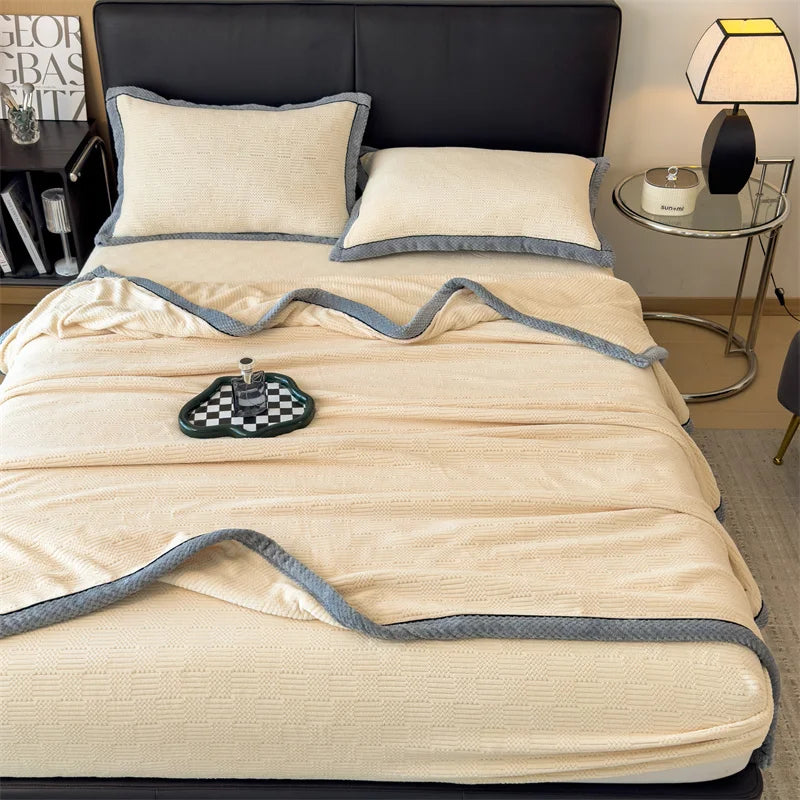 Decorbites™ Gemütliche Geschnitzte Samtdecke | Warm, Weich & Atmungsaktiv | Herbst Winter Sofabett Überwurf