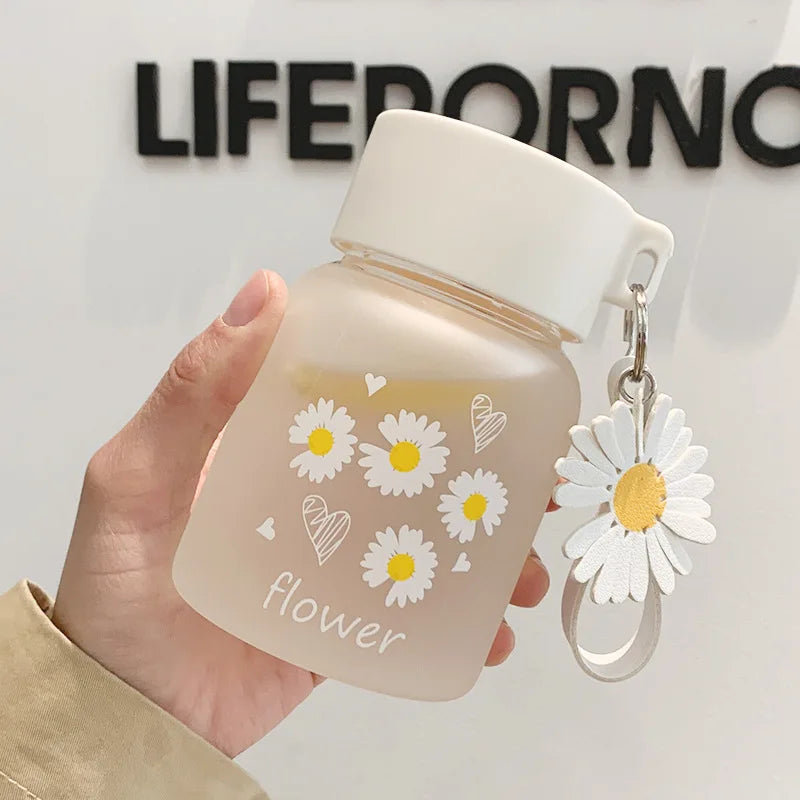 Decorbites™ Gartendaisy-Blüten-Glas-Wasserflasche Tragbarer Becher 350ML