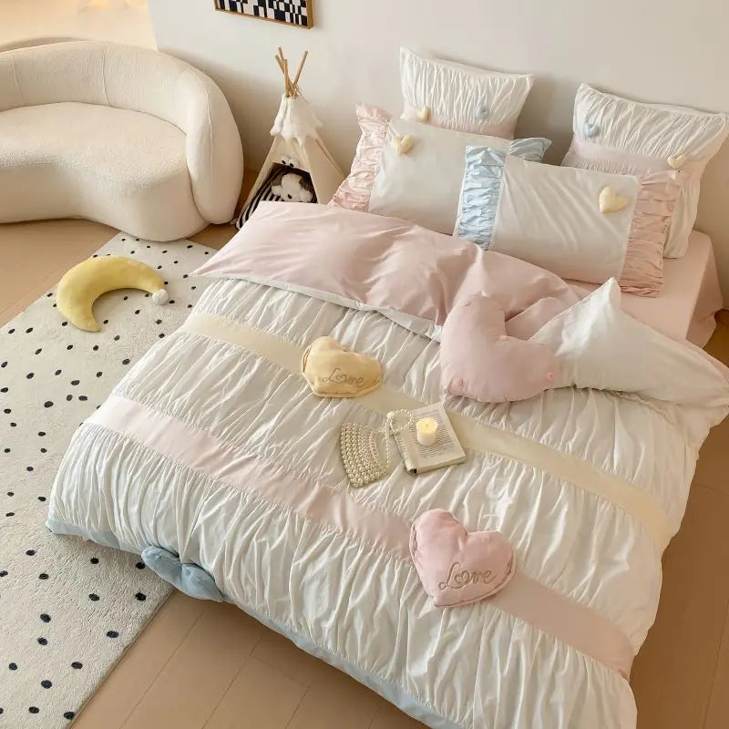 Decorbites™ Herzförmiges Bettwäsche-Set aus gewaschener Baumwolle - Bettbezug, Bettlaken, Kissenbezüge