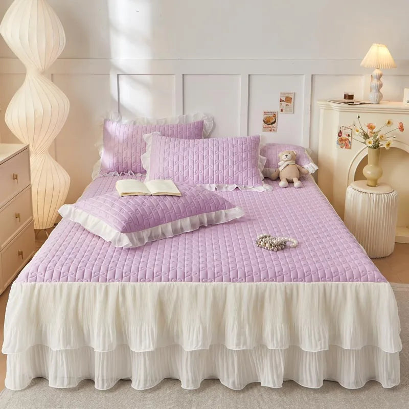 Decorbites™ Spitzen-Volants-Kühlendes Bettrock-Set mit Kissenbezügen