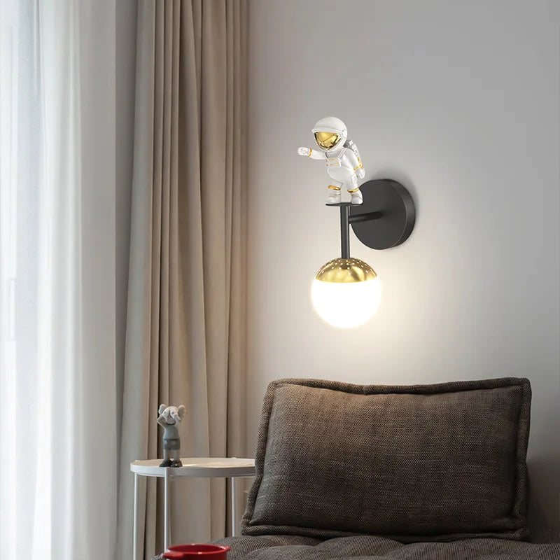 Decorbites™ Kinder-Astronaut-Wandlampe: Moderne Raumthemen-Schlafzimmerleuchte