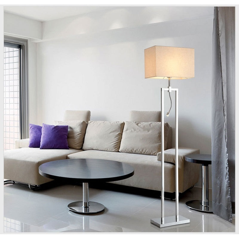 Moderne einfache LED-Stehlampe für das Wohnzimmer