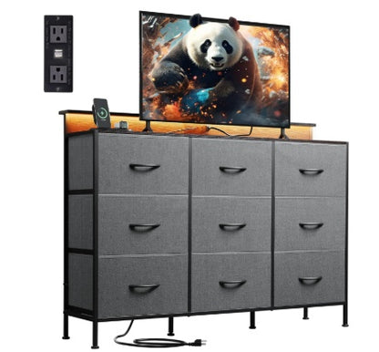 47-Zoll-Fernseherständer für Fernseher bis zu 55 Zoll, Unterhaltungszentrum mit RGB-LED-Lichtern und Ladestation, Medienkonsole mit 9 Stoffschubladen