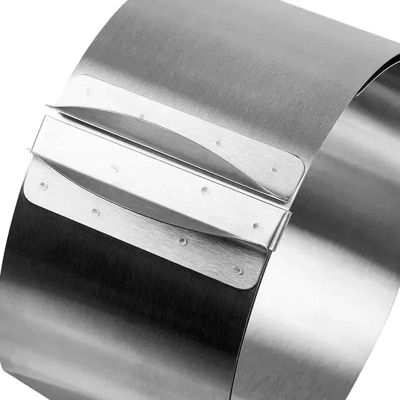 Adjustable stainless steel cake layered slicer with stainless steel cuff bracelet design and overlapping rectangular clasp plates