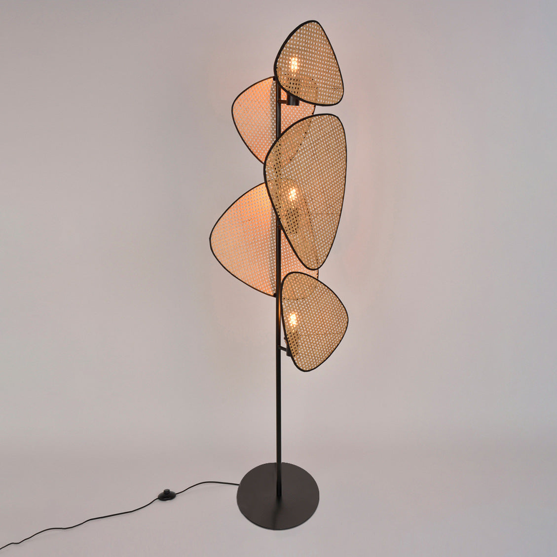 Haushaltsmode Japanischer Stil Kreative Stehlampe