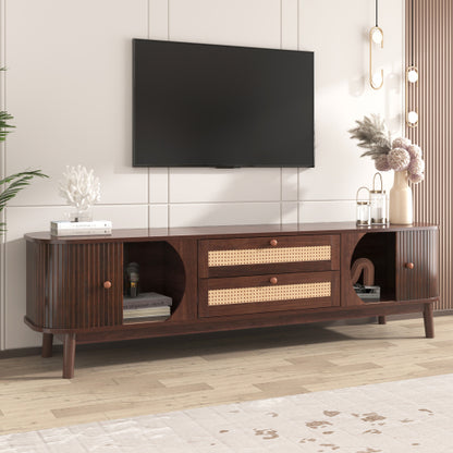 Rattan-Fernsehtisch für Fernseher bis 75 Zoll, modernes Bauernhaus-Medienkonsole, Unterhaltungszentrum mit massiven Holzbeinen, TV-Schrank für das Wohnzimmer, Heimkino