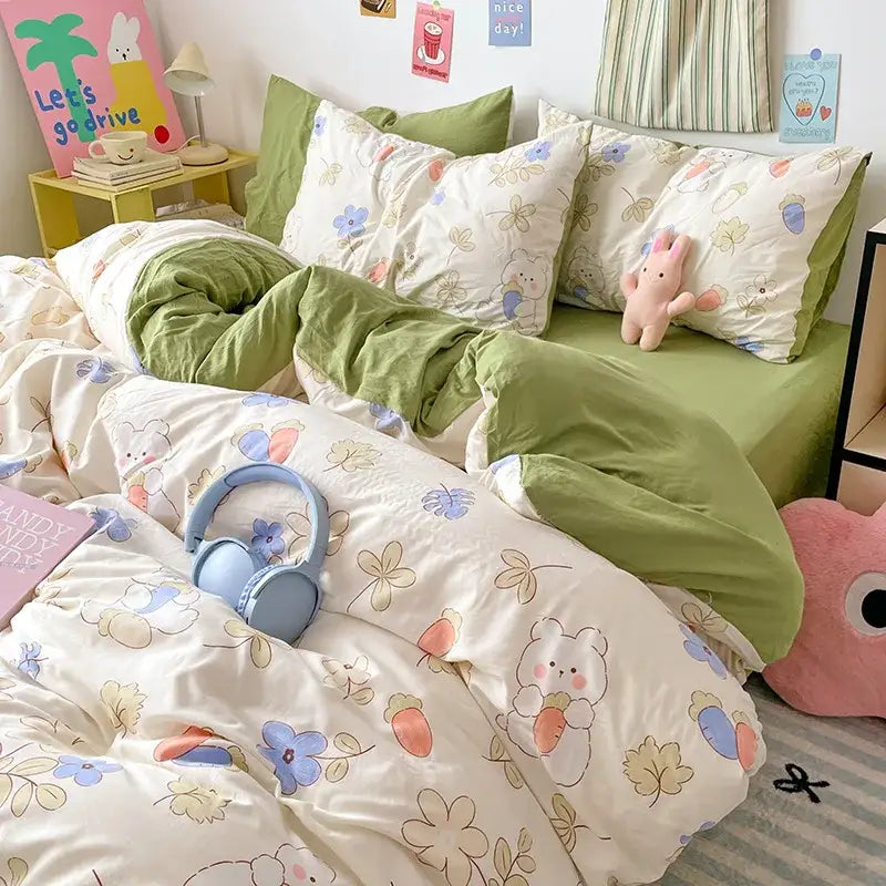 Cream-colored bedding sets with playful cartoon bears in pastel hues made of decorbites cloud cotton printed fabric