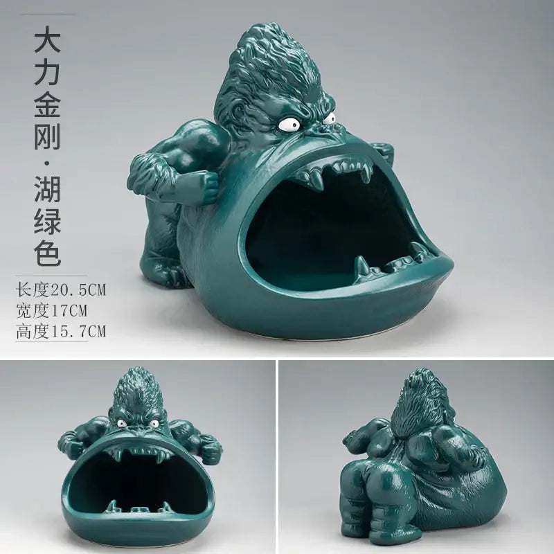 Teal-green ceramic ashtray featuring a roaring gorilla with detailed textured fur from Decorbites gorilla ceramic decor