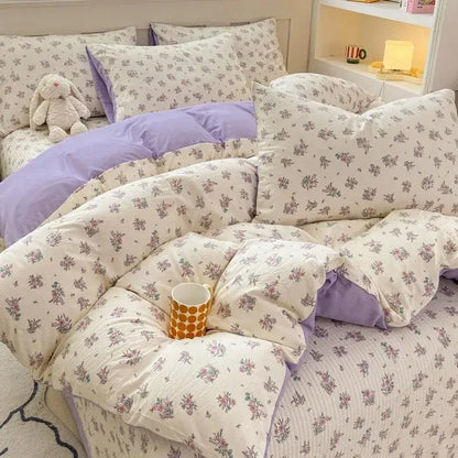Lavender and cream cartoon cat floral cotton duvet set with soft quilted texture for bedroom bedding