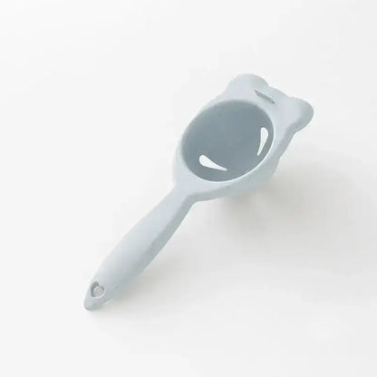 Light blue silicone bear-shaped egg holder separator for decorbites boiled eggs kitchen use