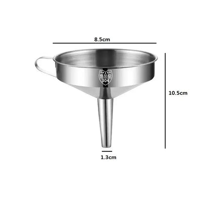 A sleek stainless steel funnel with handle and 304 engraving for decorbites clear glass beverage bottles juicing set
