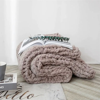 Cream cozy chenille chunky knit blanket in beige with plush texture and cable stitching for bedroom decorbites cozy chenille