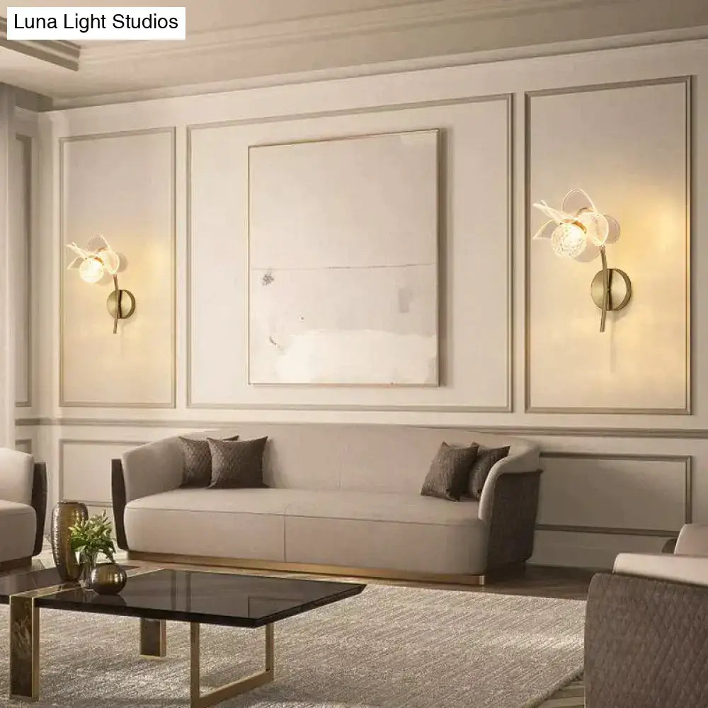 Creative floral decorative white flower-shaped wall sconces with decorative gold led bases for bedroom use