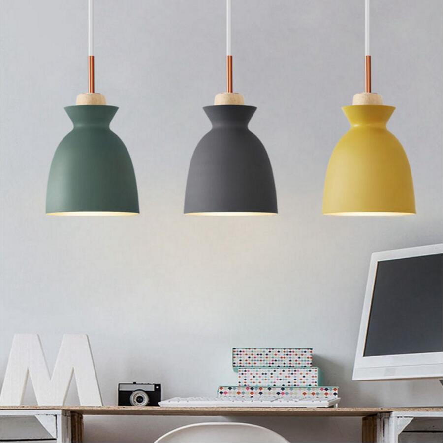 Kreatives Retro-Industriestil Massivholzwrought-Eisen-Einarmleuchter