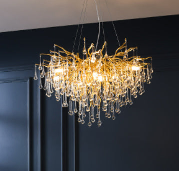 Postmoderne Leichtluxus-Kronleuchter Wassertropfen-Kristalllampe Atmosphäre
