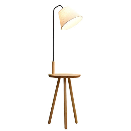 Einfache moderne Stehlampe im Wohnzimmer