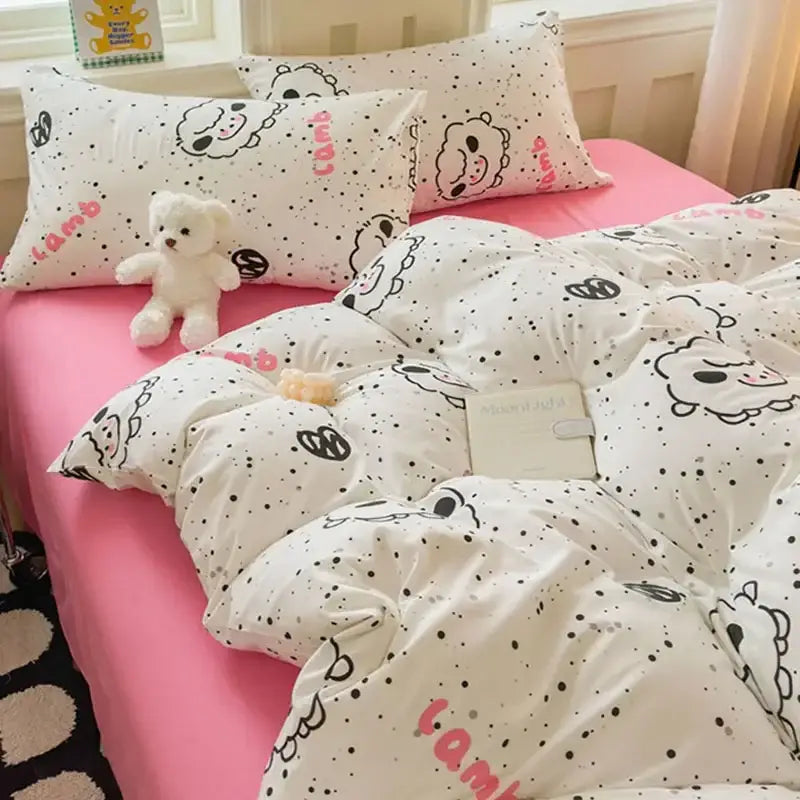 Decorbites children cartoon white lamb-themed bedding set with black polka dots pink lettering double-layer yarn quilt cover