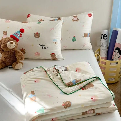 Decorbites children cartoon summer cooling quilt with white fabric green trim and festive bear holiday pattern