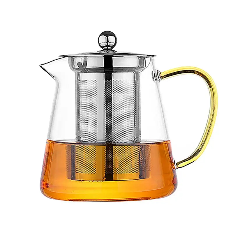 Decorbites glass teapot 550ml with gold-toned handle and strainer filter filled with amber tea in clear glass