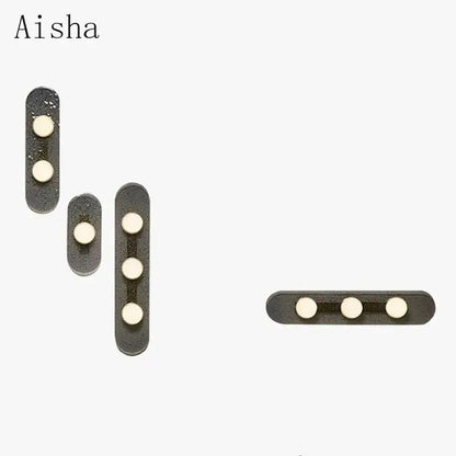 Black textured magnetic clasps with three off-white circular magnets for decorbites glass wall lamp home decor