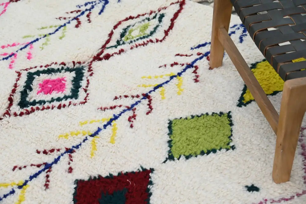 Decorbites™ handmade moroccan azilal rug 293x206cm with fluffy white texture and colorful geometric patterns