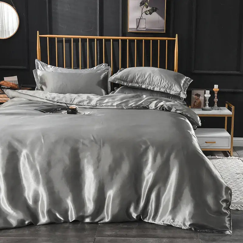 Decorbites™ luxurious silk bedding set in silk gray satin with smooth finish and elegant ruffled duvet cover and pillowcases