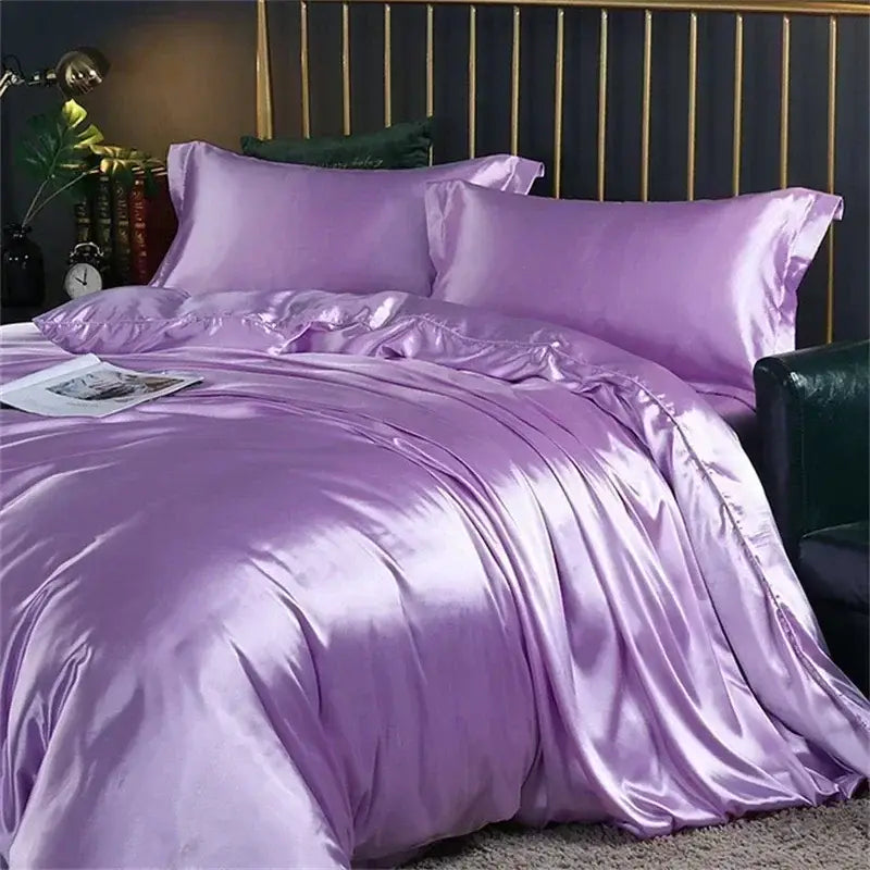 Lavender satin duvet cover and pillowcases in decorbites™ luxury mulberry silk bedding set with smooth glossy finish