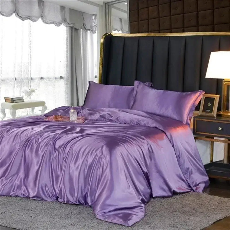Decorbites™ luxury mulberry silk bedding set in lustrous purple satin with smooth duvet cover and matching pillows