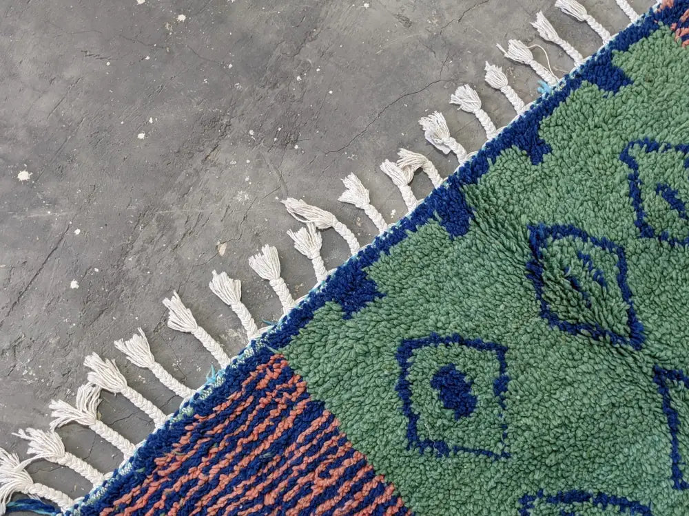 Decorbites™ moroccan handmade azilal rug in green and blue patterns with white fringe made of pure natural wool