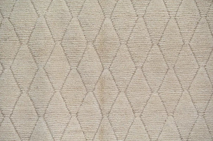 Beige moroccan handmade traditional azilal rug with textured diamond pattern by decorbites 256 x 157 cm
