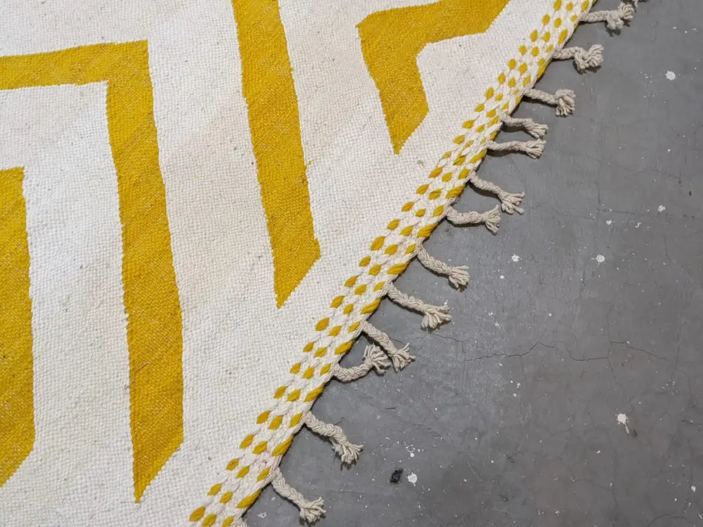 Decorbites™ moroccan handmade traditional azilal rug cream and mustard yellow geometric pattern with fringed edge 303 x 206 cm
