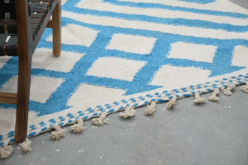 Blue and white geometric patterned moroccan handmade traditional azilal rug with tassels 320 x 200 cm