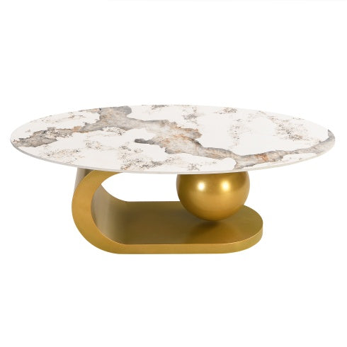 Moderne ovale Couchtisch für das Wohnzimmer, Couchtischplatte aus gesintertem Stein mit Marmor-Muster und goldener Edelstahlbasis in 47,2