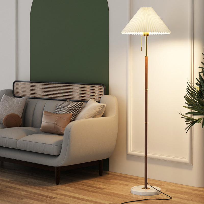 Retro Leichtluxus Holzmaserung Einfache Falten Stehlampe Schlafzimmer Nachttisch Sofa Arbeitszimmer Stehlampe