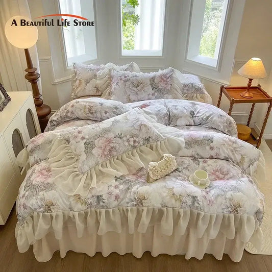 Floral-patterned french vintage lace bedding set in soft pastels with ruffles and delicate lace trim by decorbites french vintage