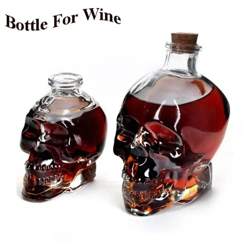Clear glass skull bottle with cork stopper filled with dark red liquid for kitchen crystal wine and vodka decanter