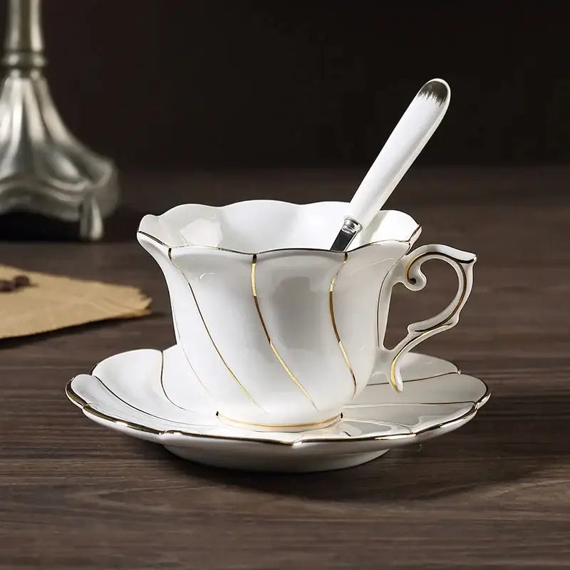 White porcelain gold wave cup set with gold leaf detailing and scalloped rim from decorbites gold wave collection