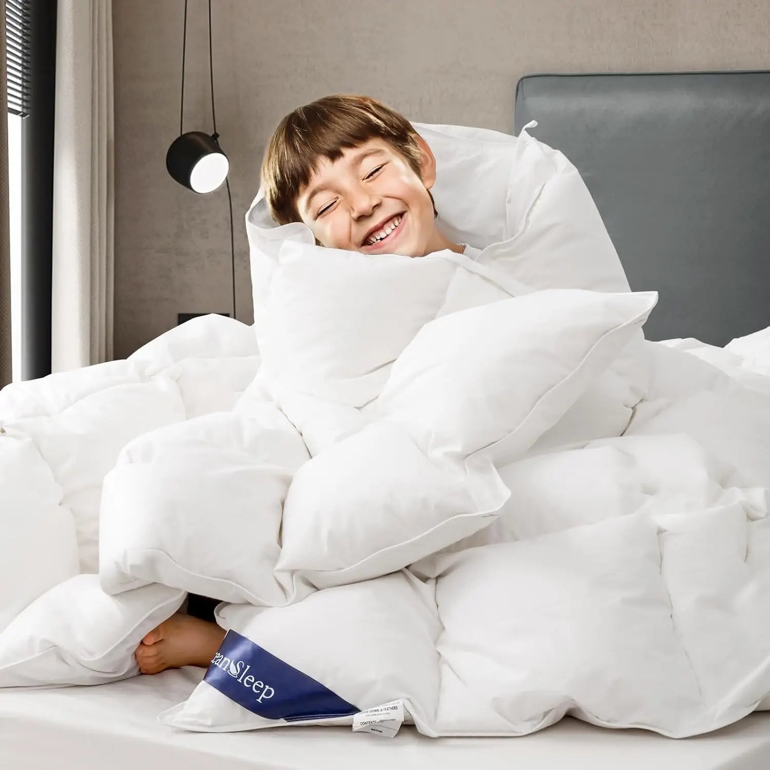 White plush goose down comforter king queen size with soft quilted texture and high fill power all season duvet insert