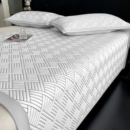 White quilted cooling ice bean mesh mattress pad with geometric lattice pattern and subtle gray stitching by decorbites cooling ice