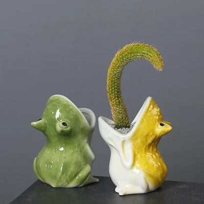 Glossy green and white ceramic flower pots shaped like decorbites cute frog succulent planters for garden decor