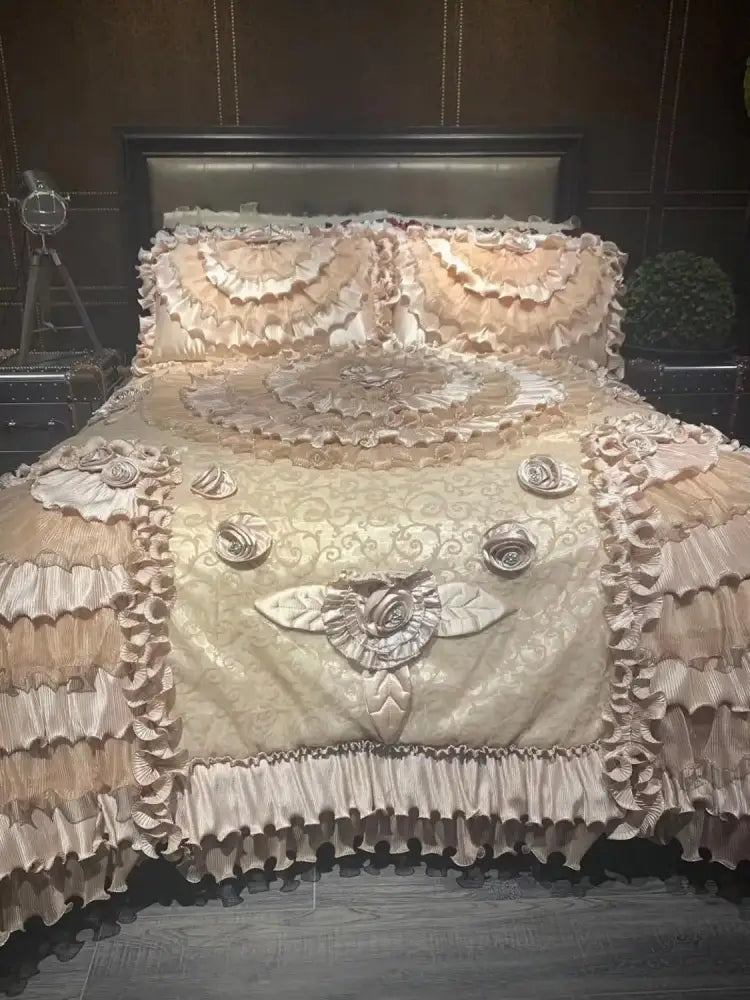 Luxurious cream-colored bedding set with intricate ruffled fabric and metallic jacquard rose lace decorbites jacquard rose