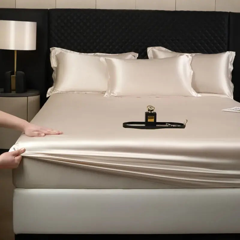 Luxury cream mulberry silk fitted sheet set with smooth glossy satin finish for elegant bedroom bed linen